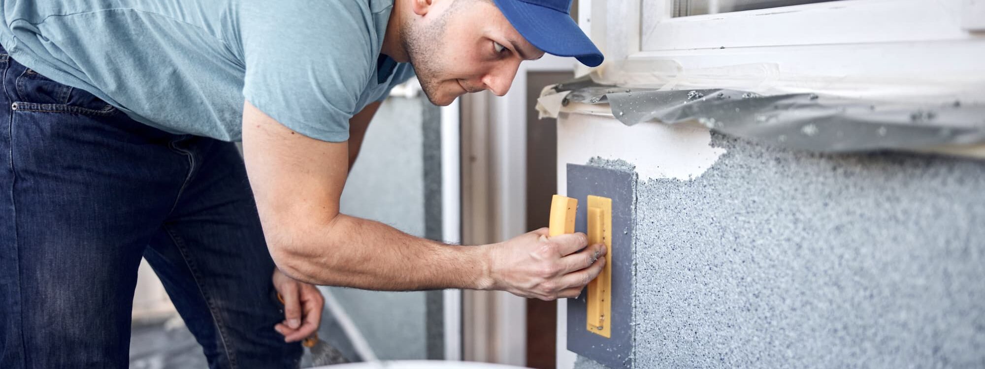 Quand est-il obligatoire de procéder à un ravalement de façade pour un bâtiment public ou commercial ? Rixheim